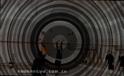 用户在导航栏点击后，通过面包屑进入产品详情页。